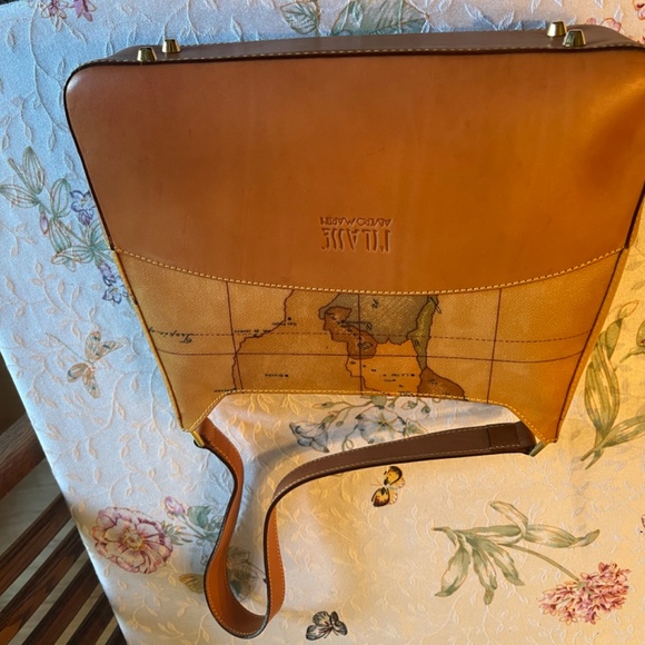 Alviero Martini bag - Picture 4 of 6